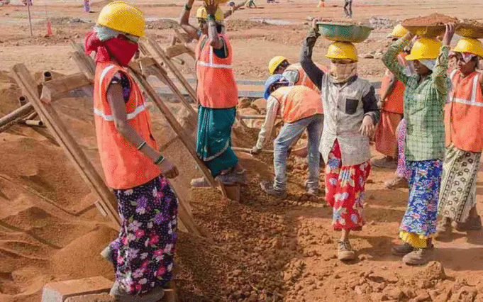 Big announcement of Haryana government: हरियाणा सरकार का बड़ा ऐलान कर्मचारियों का बढ़ाया ओवरटाइम देखें पूरी जानकारी !